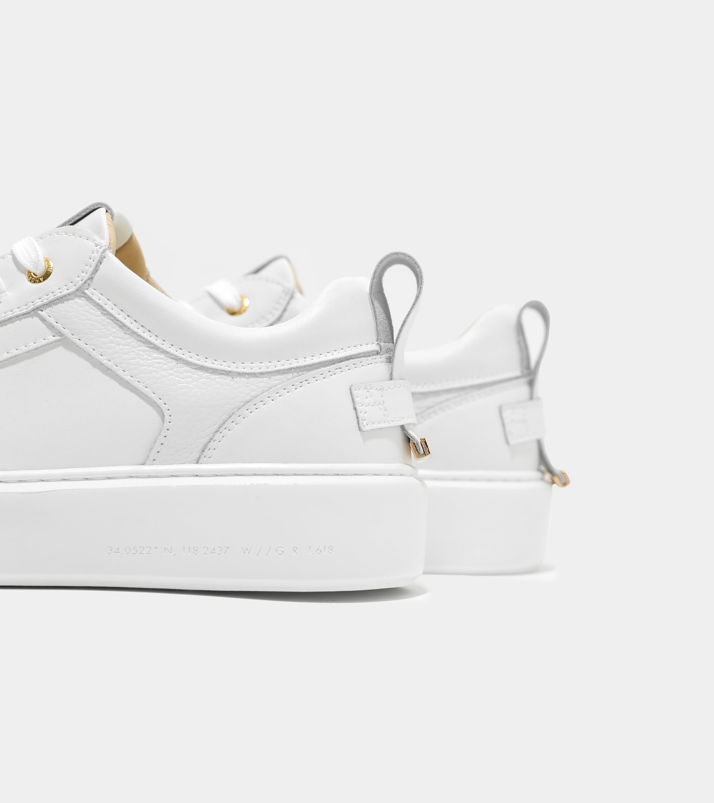 Venice Oversized | White Leather AHP233-31