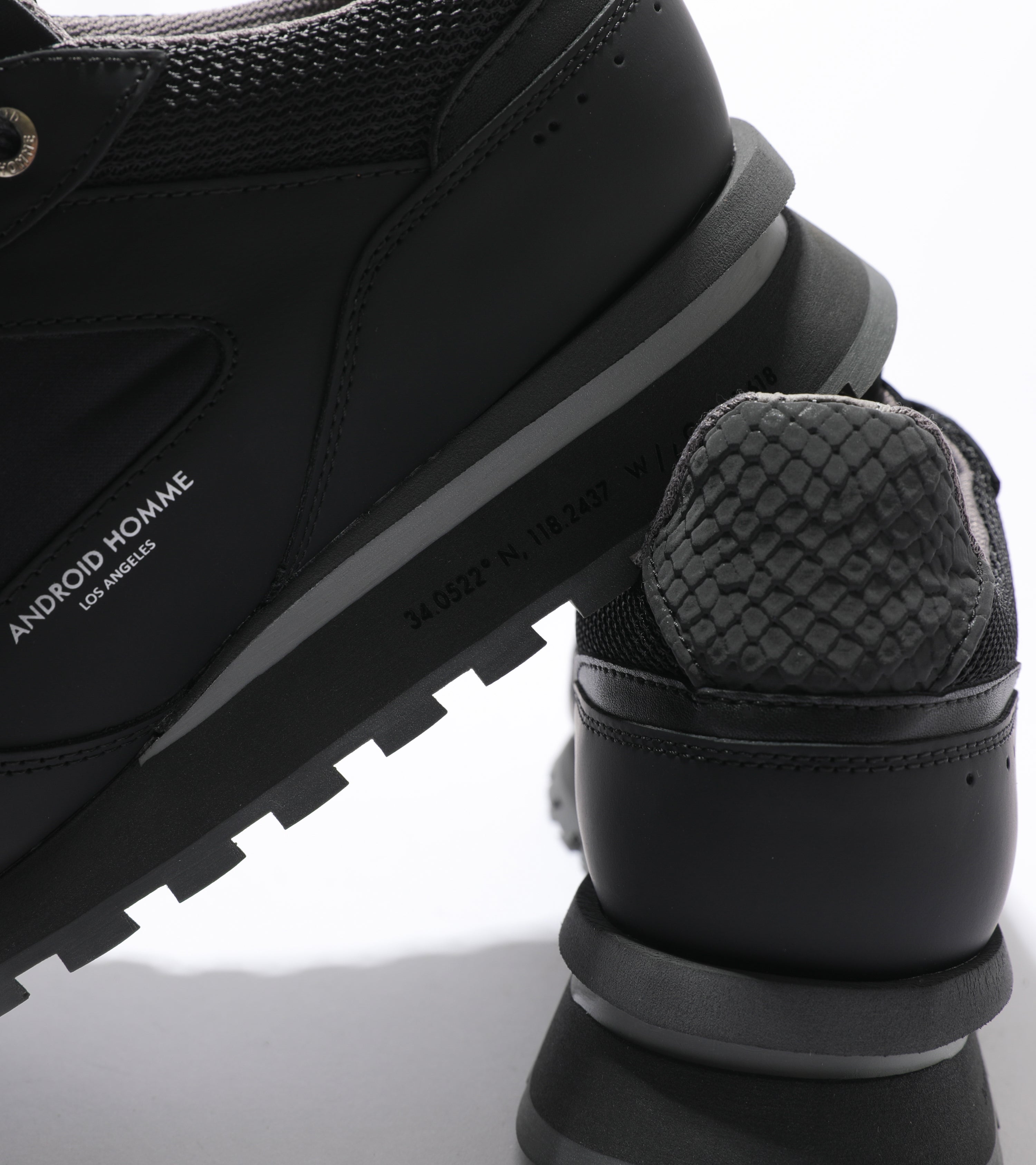 Detailed ecom imagery of the Lechuza Racer Black Gomma Reflective Python Android Homme Trainers.