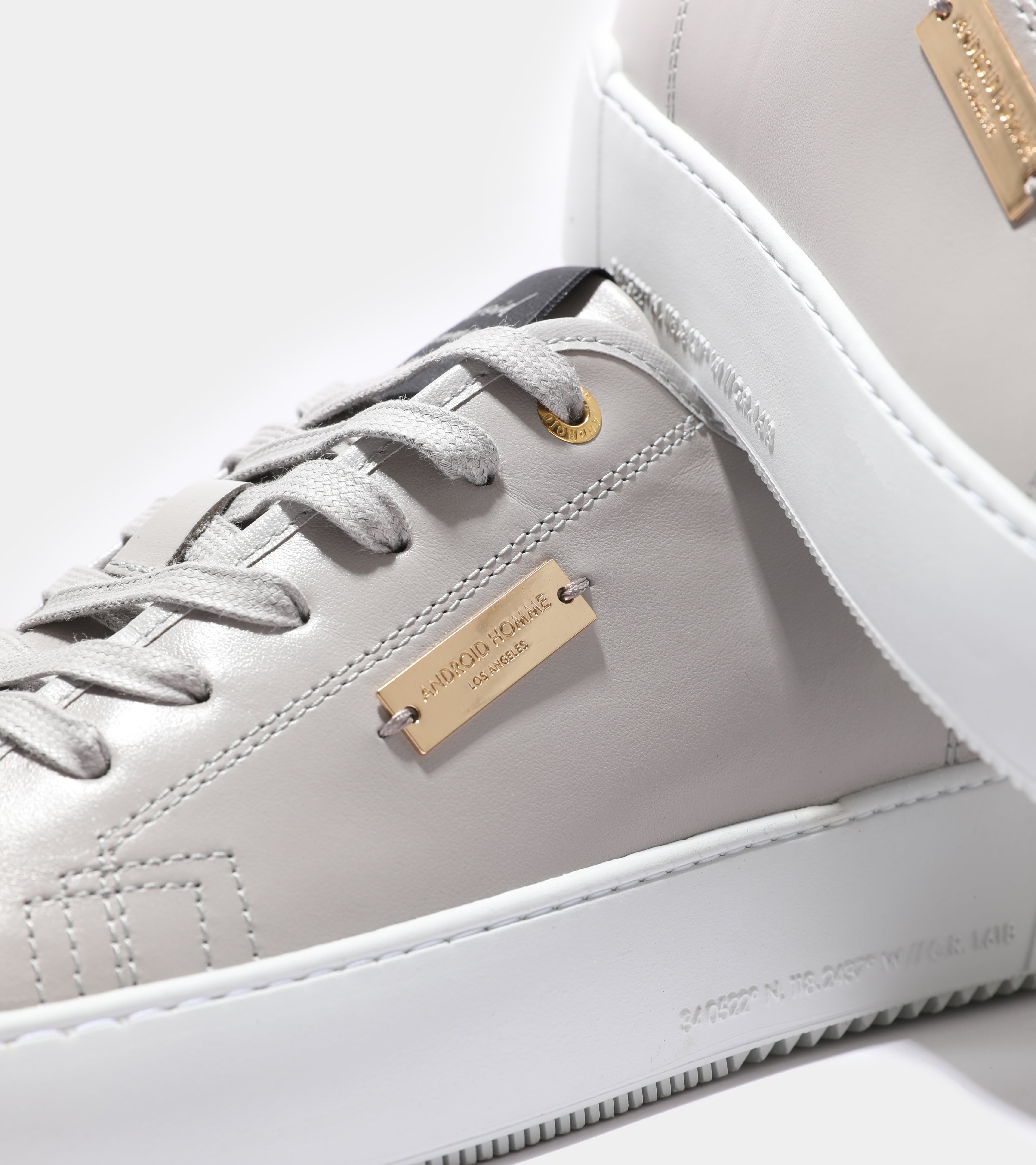 Sorrento | Light Grey Leather Hardware Logo AHP244-57